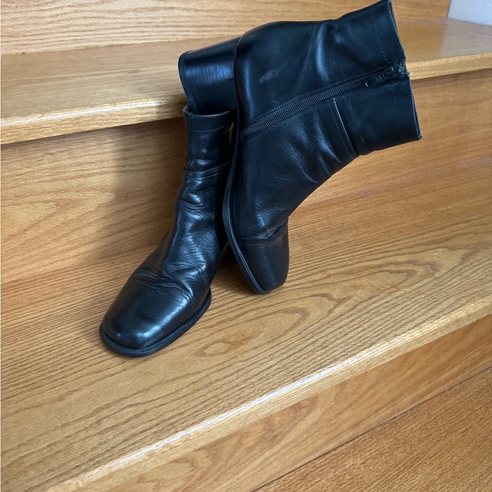 Women’s Minelli’s Black Ankle Boots